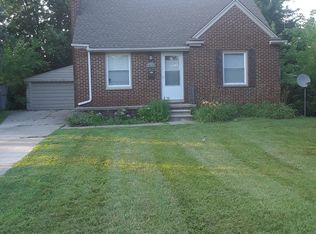 30520 Shiawassee Rd, Farmington Hills, MI 48336