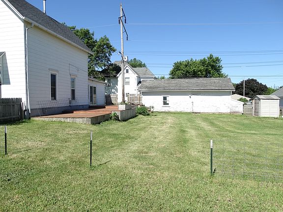5th image of 601 C Ave