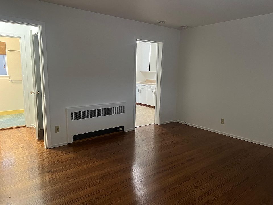 1st image of 51 W 4th Ave APT 3