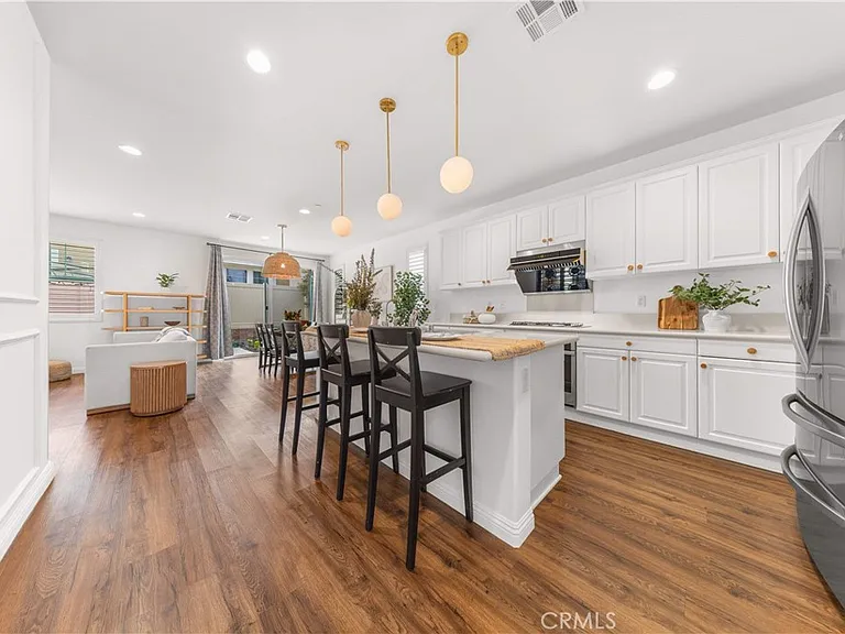 16005 Blueberry Ave — Photo 5