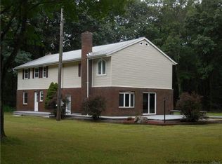 20 Penny Ln, New Paltz, NY 12528