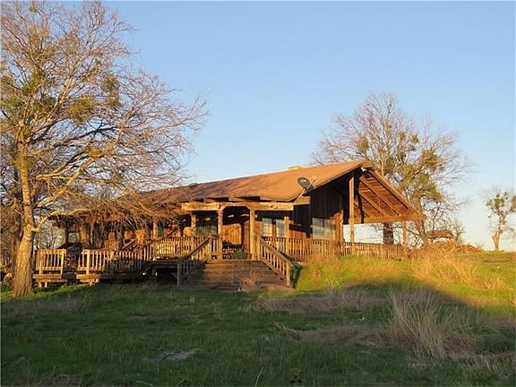 3rd image of 1275 County Road 311