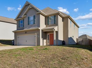 3353 1/2 N Henderson Way, Clarksville, TN 37042