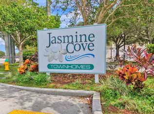 4705 SW 62nd Ave APT 202, Davie, FL 33314
