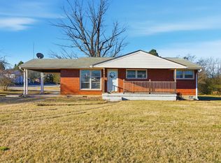 318 Wyatt Cir, Evington, VA 24550