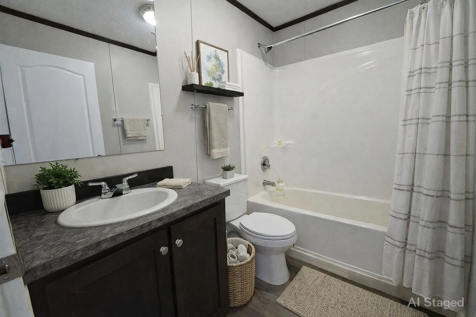 3 bed, 2.0 bath, 1056 sqft, $1,800 — Photo 3