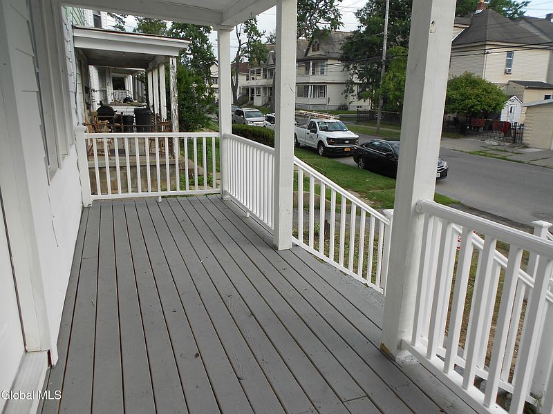 3rd image of 1745 Becker Street