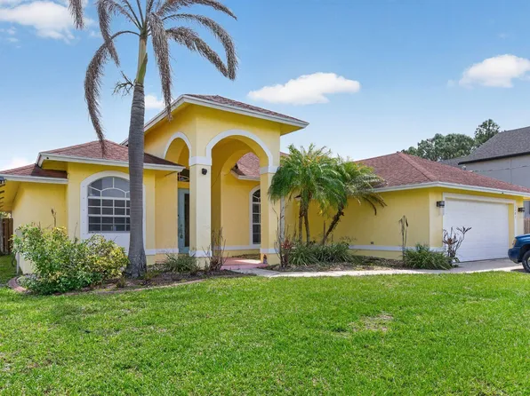 5785 NW Dublin Drive, Port St Lucie, FL 34986