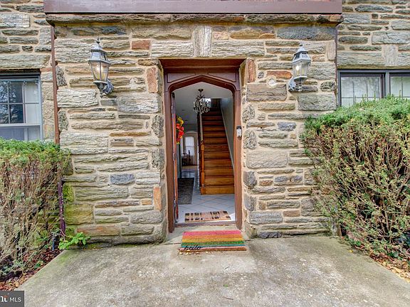 5th image of 3425 W School Ln House 29
