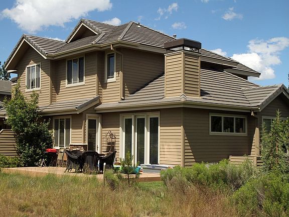 3rd image of 61739 Bridge Creek Dr