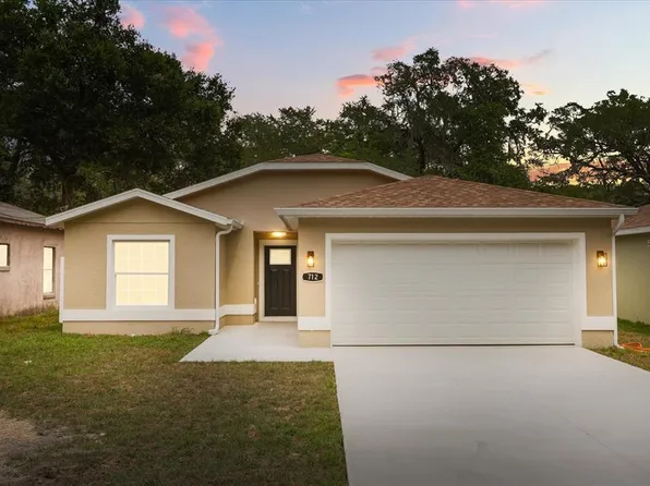 712 Beecher St, Leesburg, FL 34748