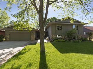10524 Louisiana Ave S, Bloomington, MN 55438