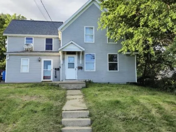 520 East Main Street, Platteville, WI 53818
