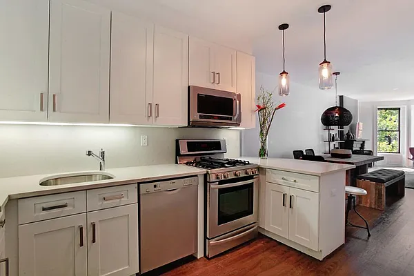 Sold by Corcoran | media 19