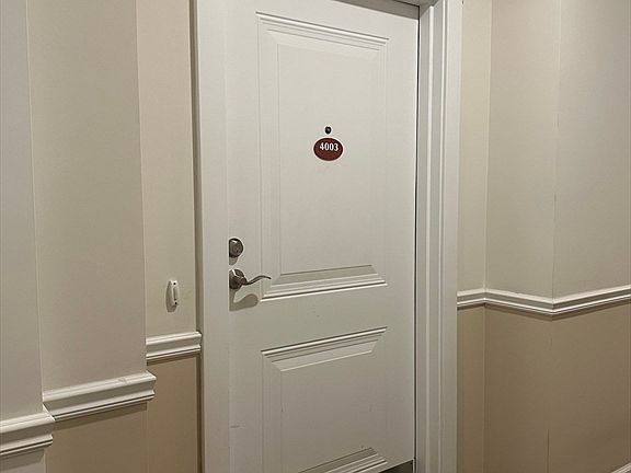 4th image of 23 Augustus Ct Unit 4003