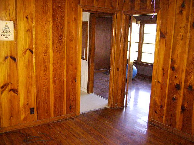 2nd image of 7909 Ridge St