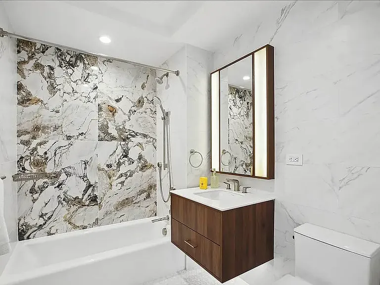 115 E 55th St #10C — Photo 7