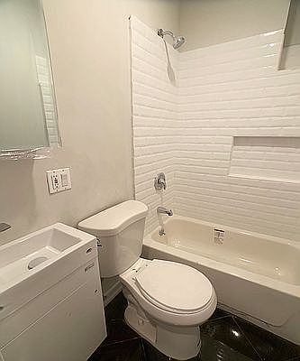 4th image of 72 Pineapple St #2B