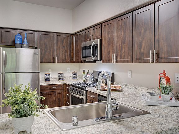 5th image of 2601 S Pavilion Center Dr #132932