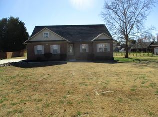312 Rolling Meadow Ct, Spartanburg, SC 29303