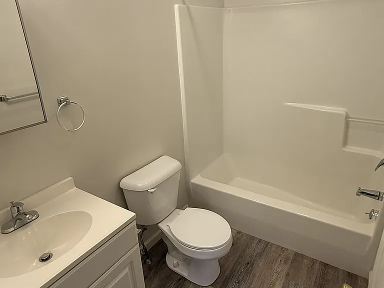 148 E Plover Dr — Photo 7
