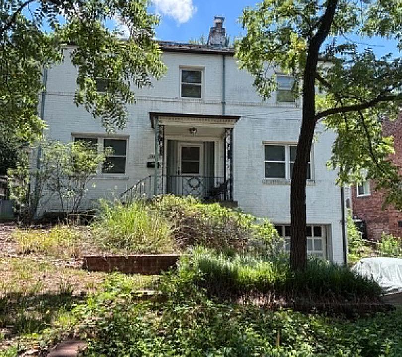 1st image of 1400 20th St S