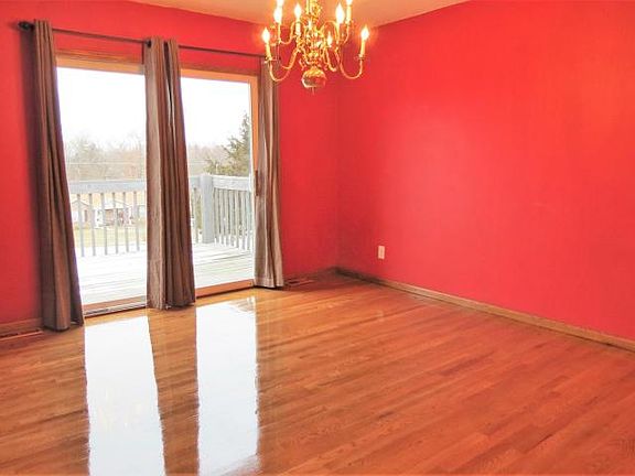 5th image of 1616 Northport Dr