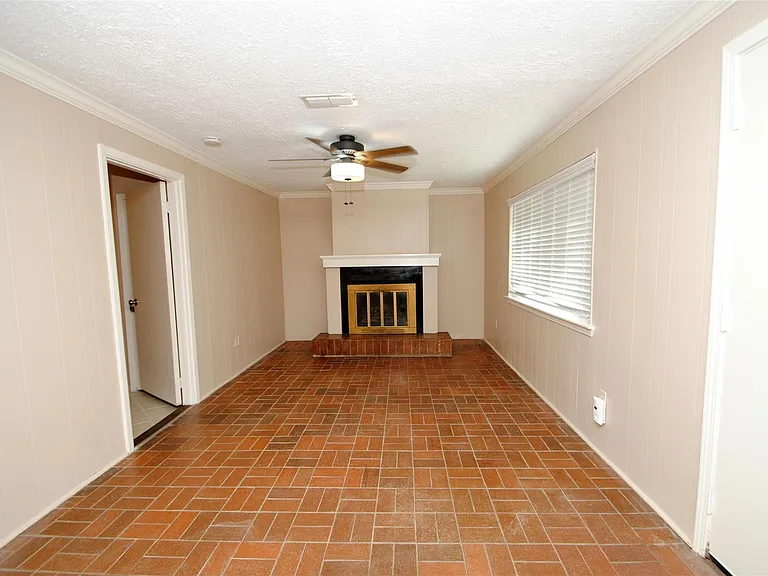 10034 Cedardale Dr — Photo 19