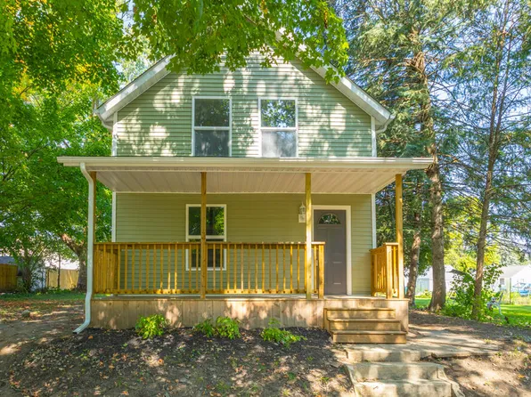 612 Clement St, La Porte, IN 46350