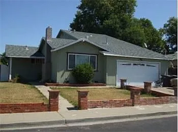 2513 Hamilton Ave photo 1