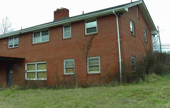 4th image of 6635 Kingsport Hwy