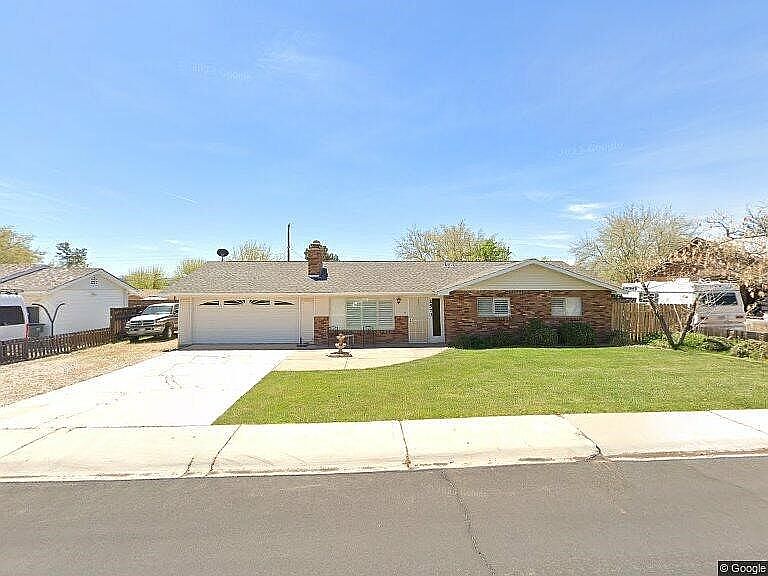 1st image of 2573 Scenic Dr