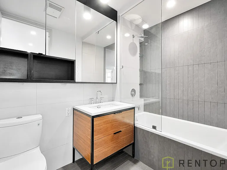 310 Graham Ave #4A — Photo 8