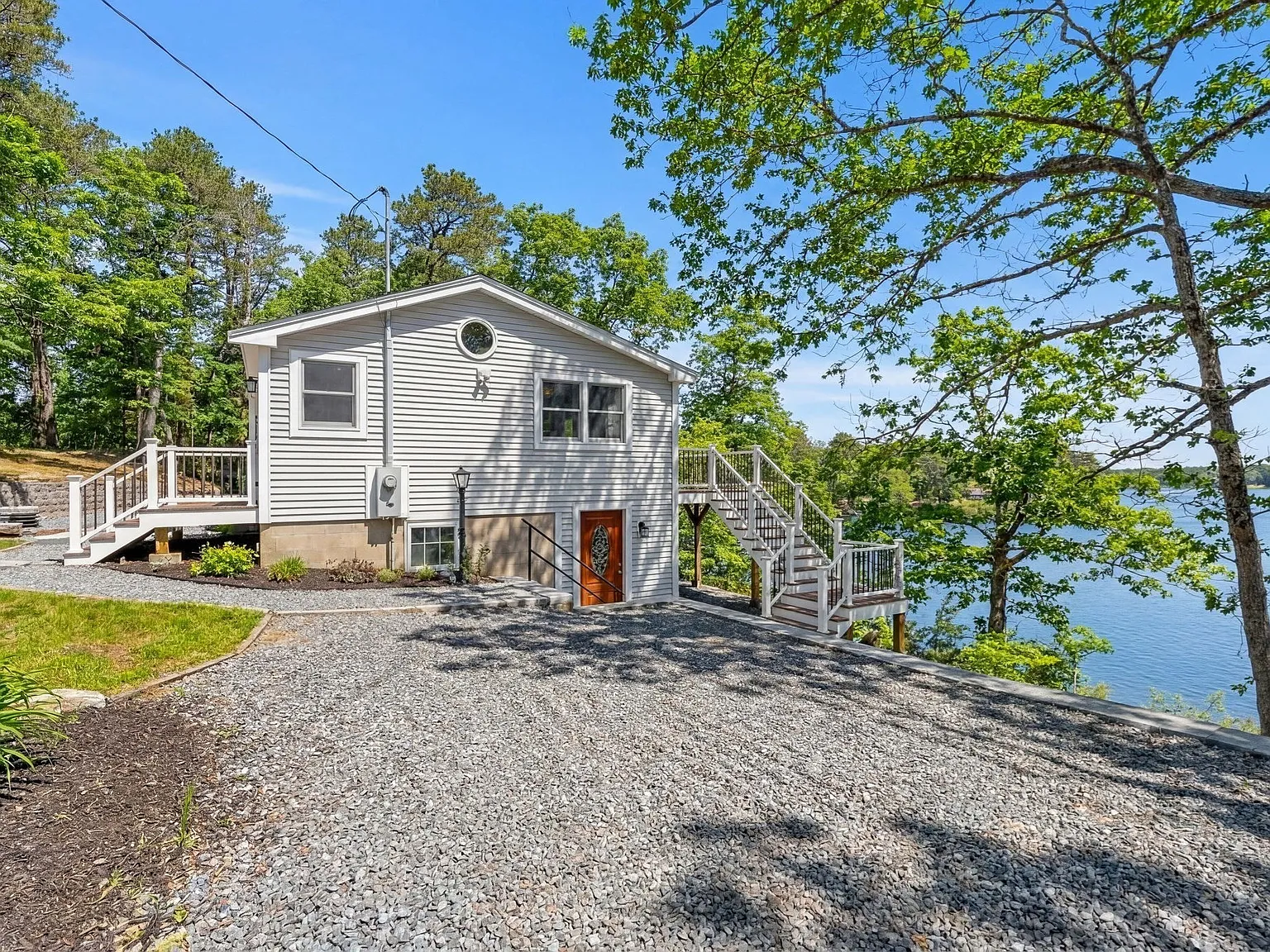 2 bed, 1.0 bath, 1166 sqft, $2,800 — Photo 3