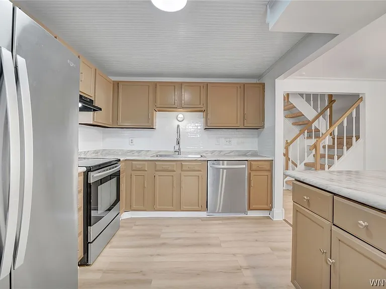 1 Apollo Dr — Photo 14