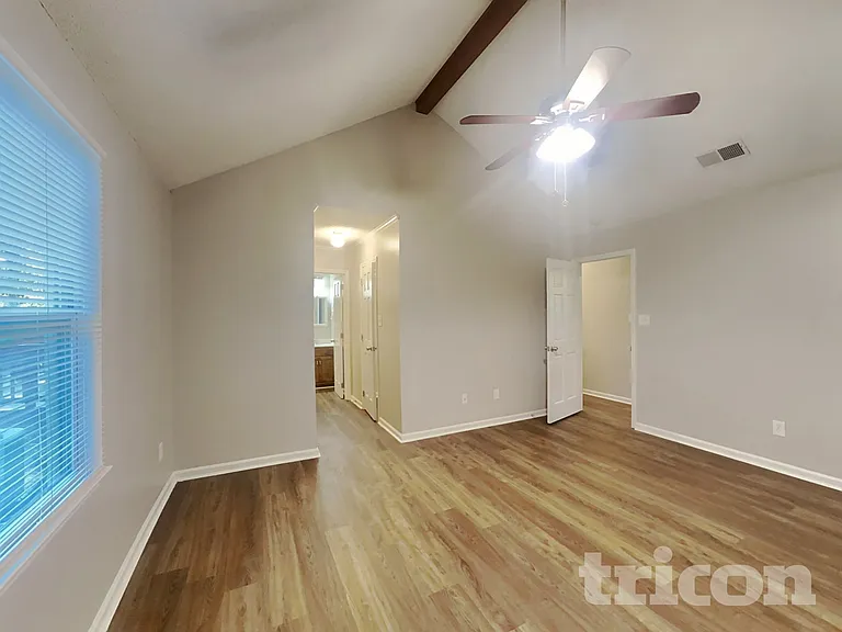 8820 Kishorn Ct — Photo 8
