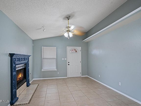 5th image of 688 Pete Payan Dr