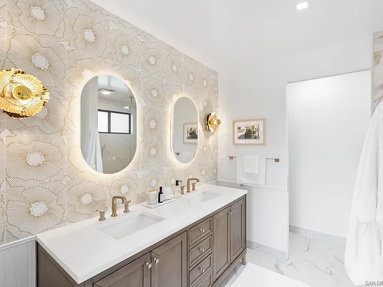 952 Pacific Beach Dr — Photo 19