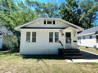 1043 Ada Ave, Muskegon, MI 49442
