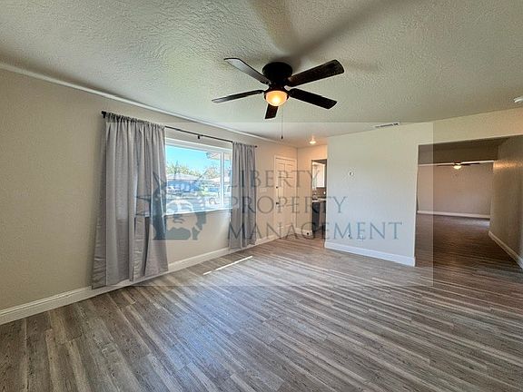 2nd image of 5827 E Saginaw Way