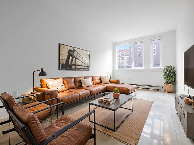 531 W 159th St #6F — Photo 3
