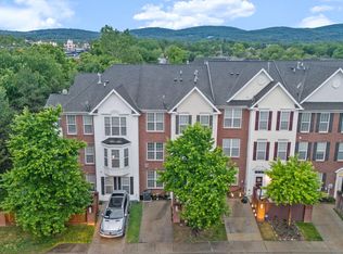 114 Featherstone Pl, Frederick, MD 21702