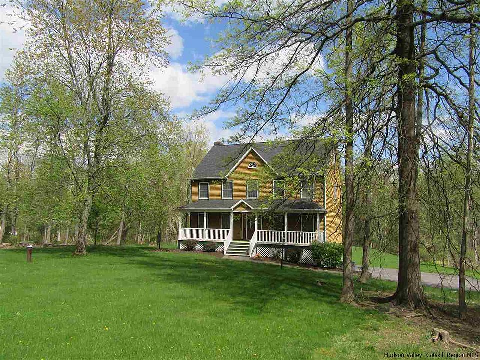1st image of 33 River Park Dr