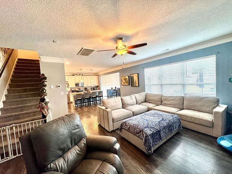 3624 Horton Way — Photo 12