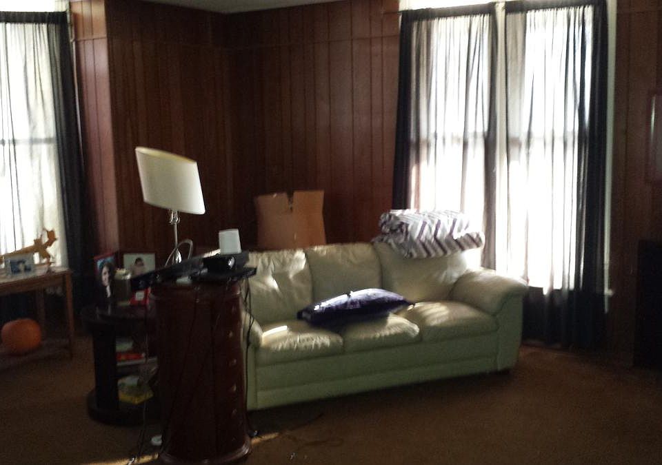 2nd image of 810 W 3rd St APT A