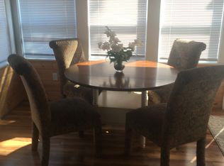 4 Centre Dr, Mattapoisett, MA 02739