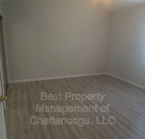 1801 Chase Meadows Cir — Photo 4