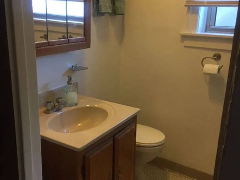3555 N Racine Ave #2 — Photo 7