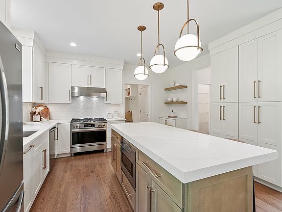 4th image of Ll45 Libbey Ln