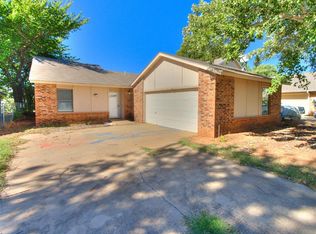 733 Lapwing Rd, Edmond, OK 73003
